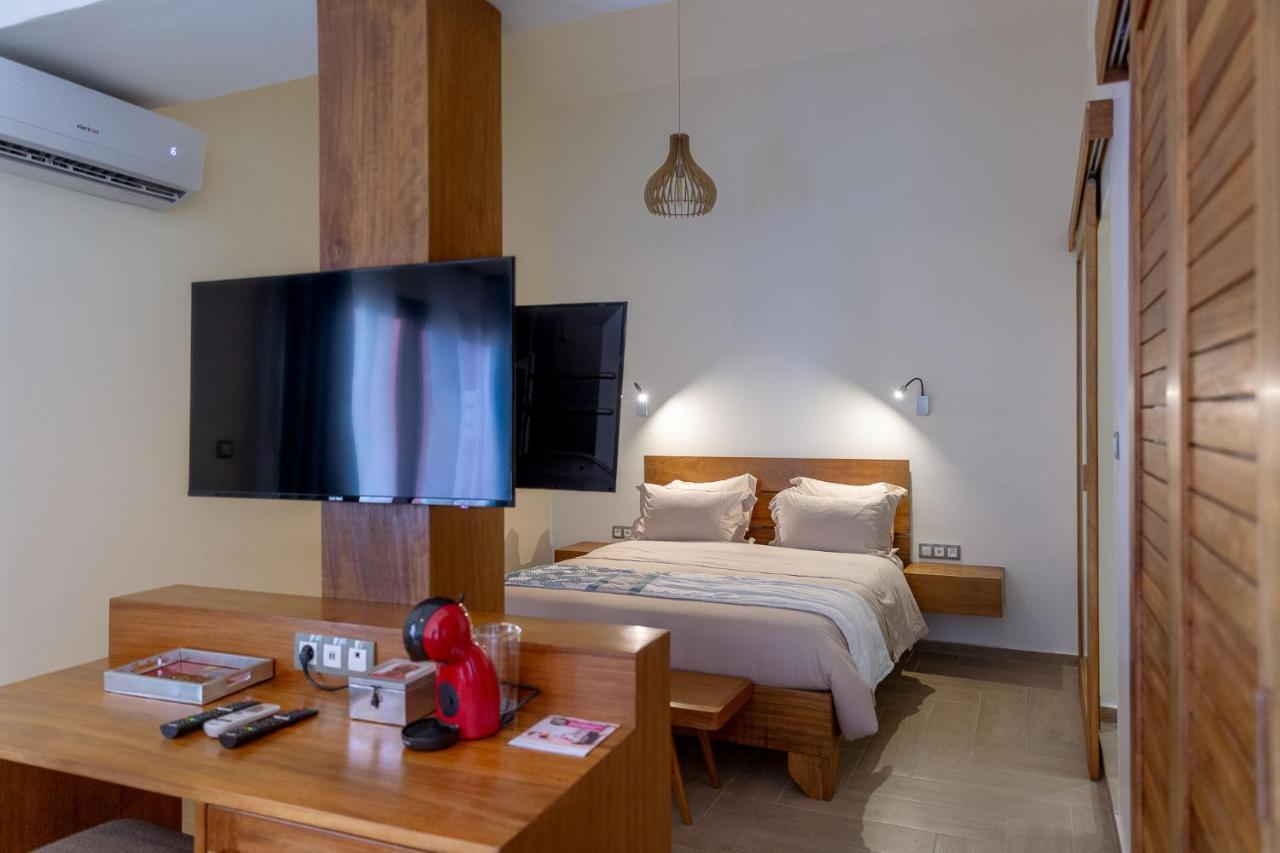 Hotel La Madrague 达喀尔 外观 照片